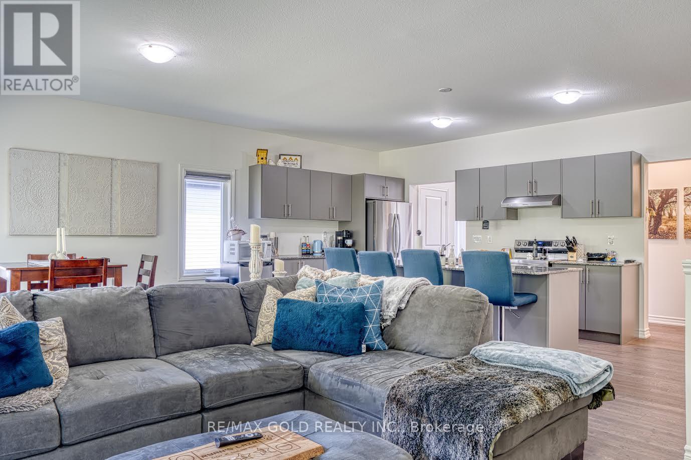 166 Ellen Street, North Perth, Ontario  N0G 1B0 - Photo 21 - X12277562