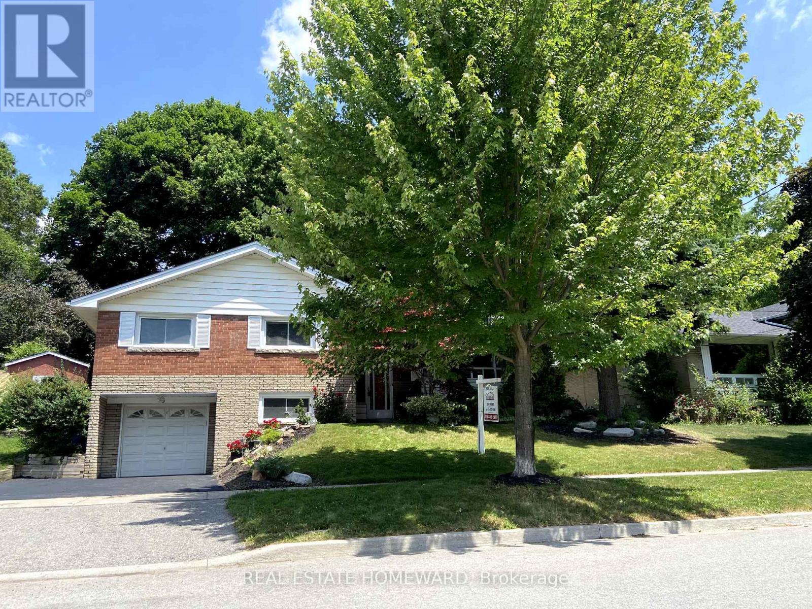 Property at 8 BURNVIEW CRESCENT image 1