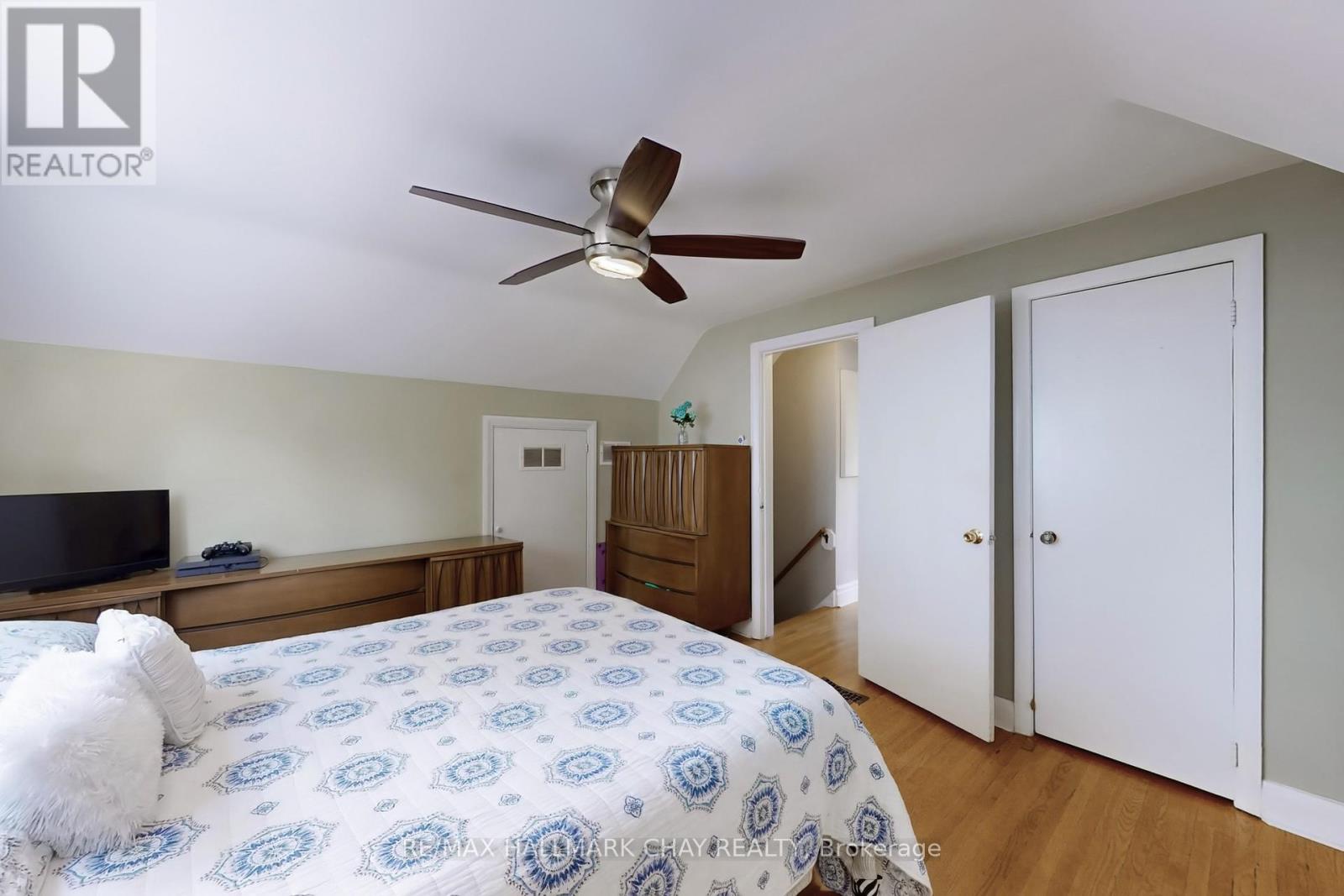 40 Wellington Street E, Barrie (Wellington), Ontario  L4M 2C2 - Photo 26 - S12277815