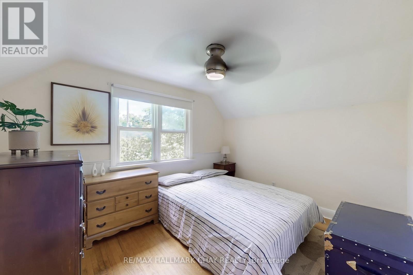 40 Wellington Street E, Barrie (Wellington), Ontario  L4M 2C2 - Photo 27 - S12277815