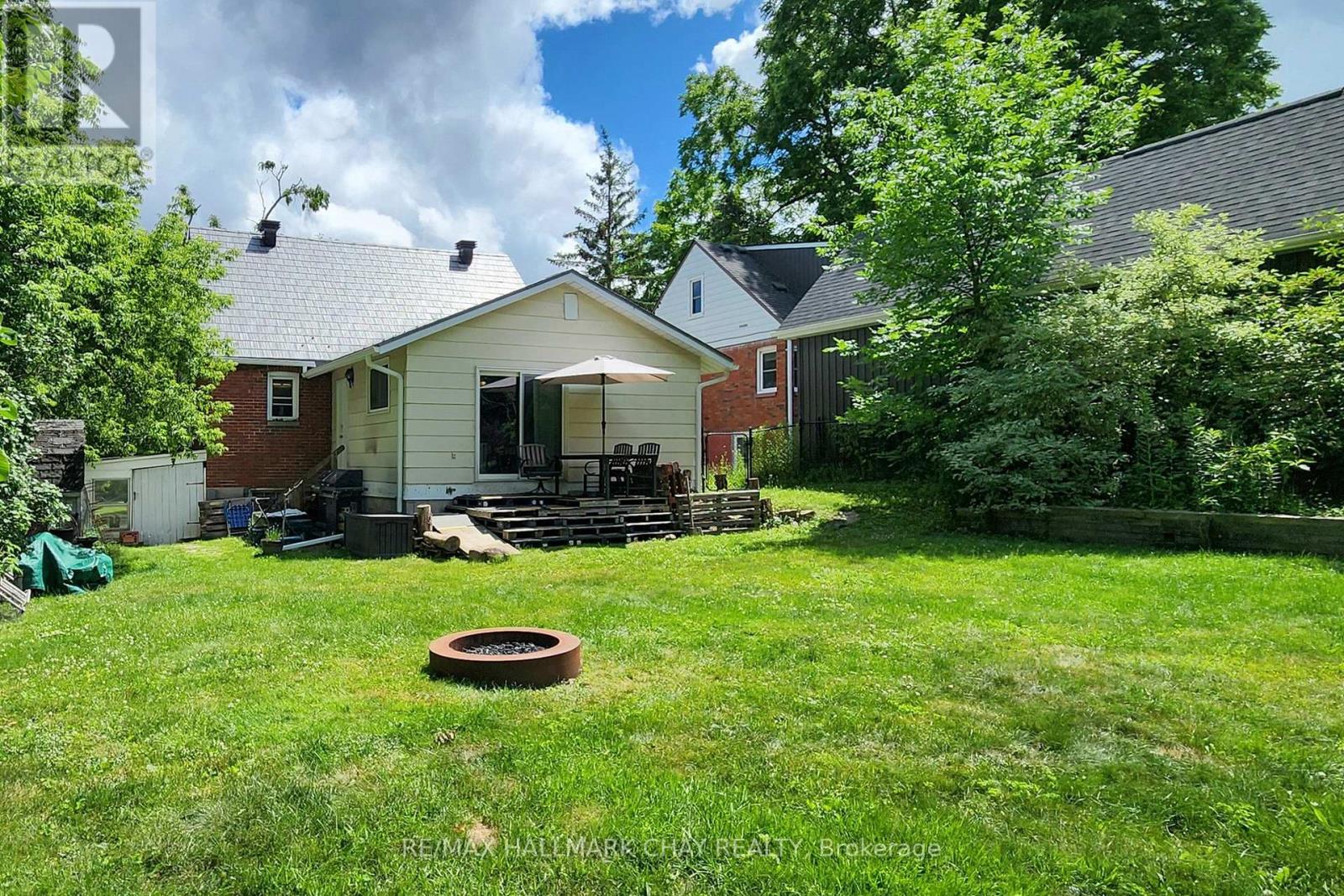 40 Wellington Street E, Barrie (Wellington), Ontario  L4M 2C2 - Photo 33 - S12277815