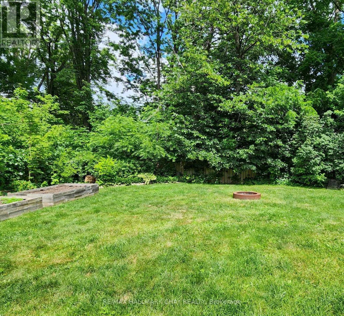 40 Wellington Street E, Barrie (Wellington), Ontario  L4M 2C2 - Photo 35 - S12277815
