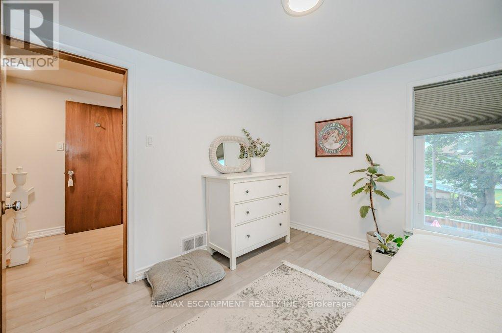 63 Beechwood Avenue, Hamilton, Ontario  L8L 2S5 - Photo 30 - X12277811