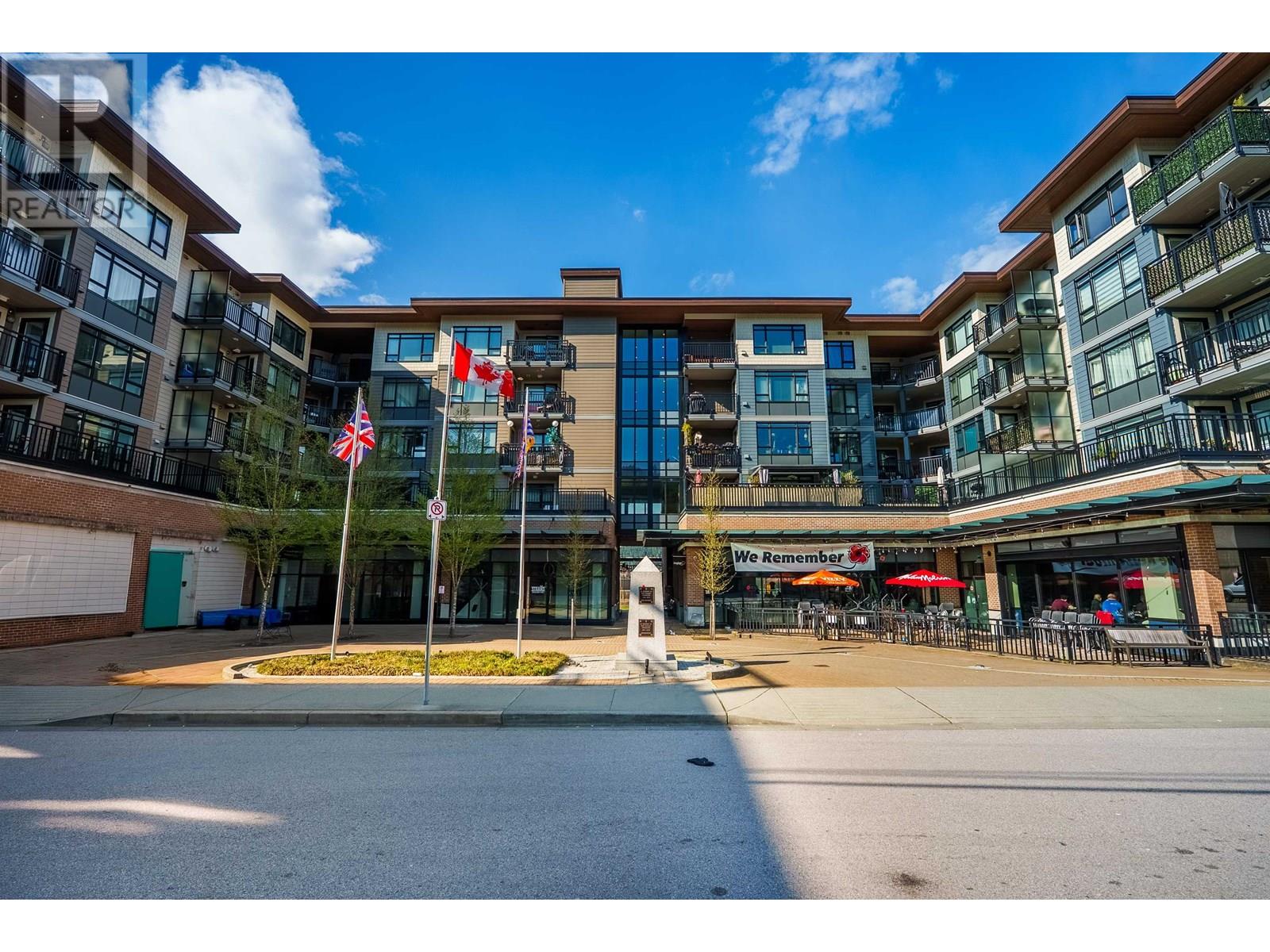 418 2525 CLARKE STREET, Port Moody, British Columbia
