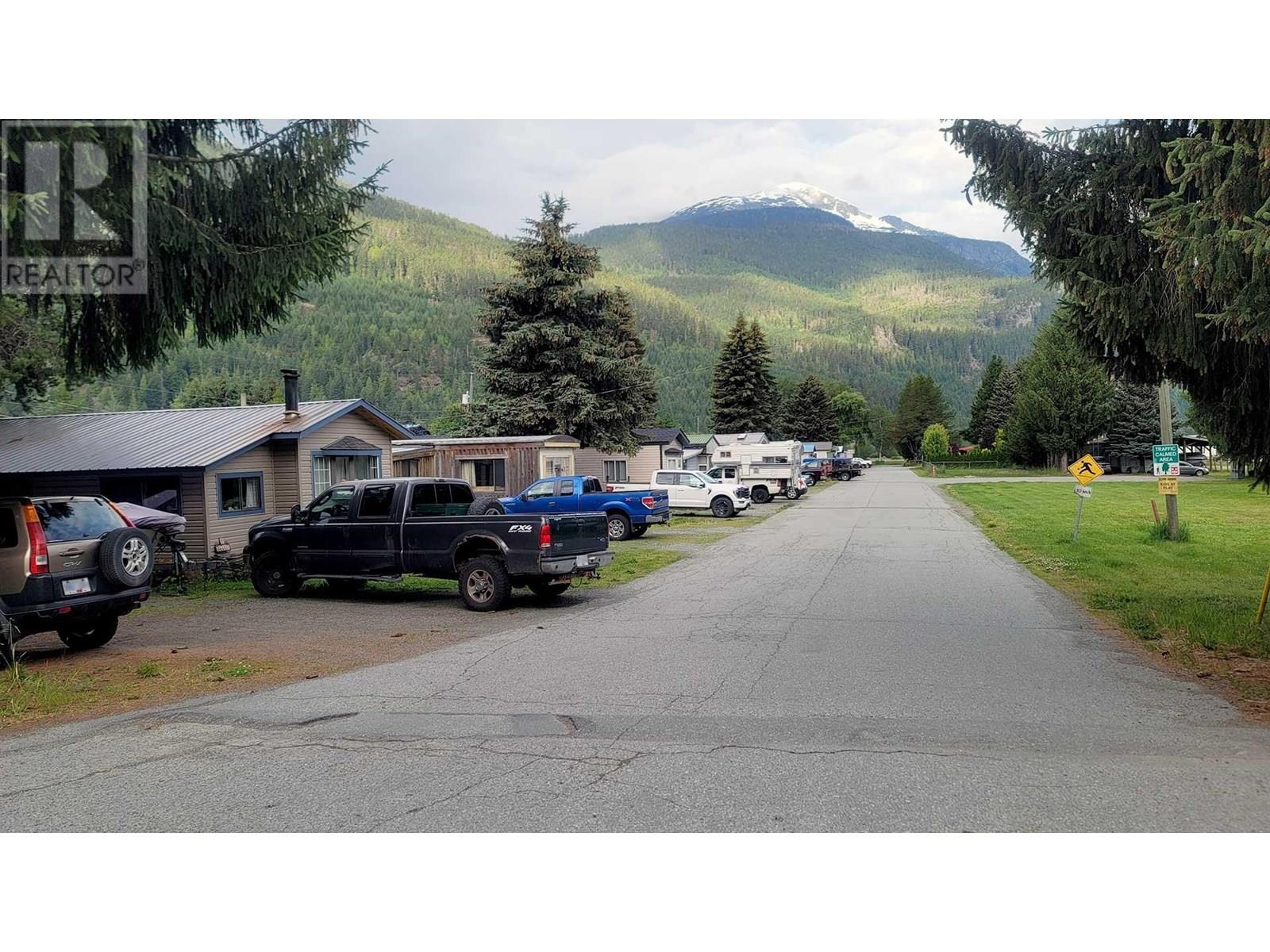 7617 Pemberton Meadows Road, Pemberton, British Columbia  V0N 2L2 - Photo 2 - C8070690
