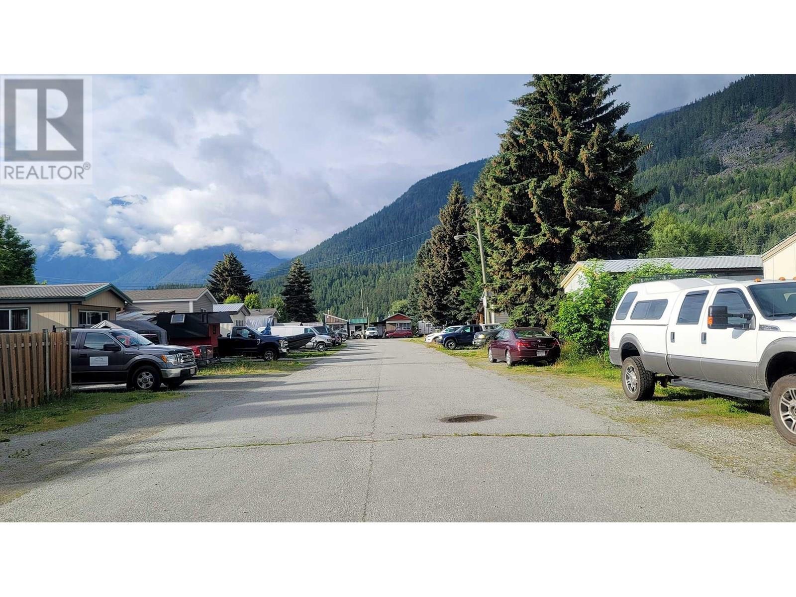 7617 Pemberton Meadows Road, Pemberton, British Columbia  V0N 2L2 - Photo 5 - C8070690