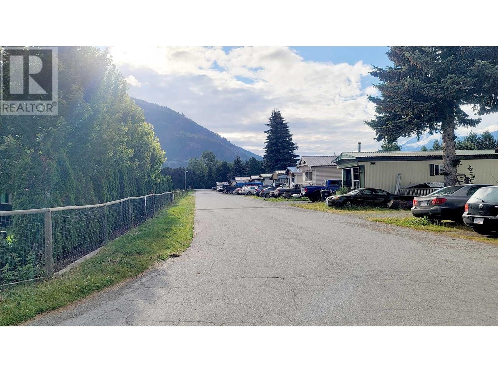 7617 Pemberton Meadows Road, Pemberton, British Columbia  V0N 2L2 - Photo 6 - C8070690