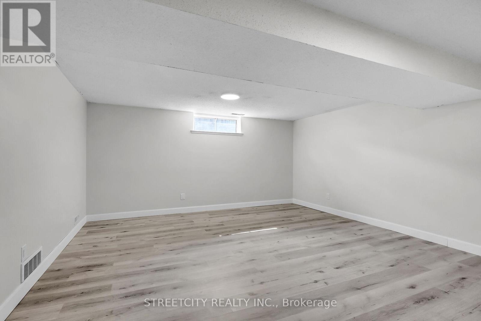 402 Homestead Court, London North, Ontario  N6G 2E9 - Photo 18 - X12277853
