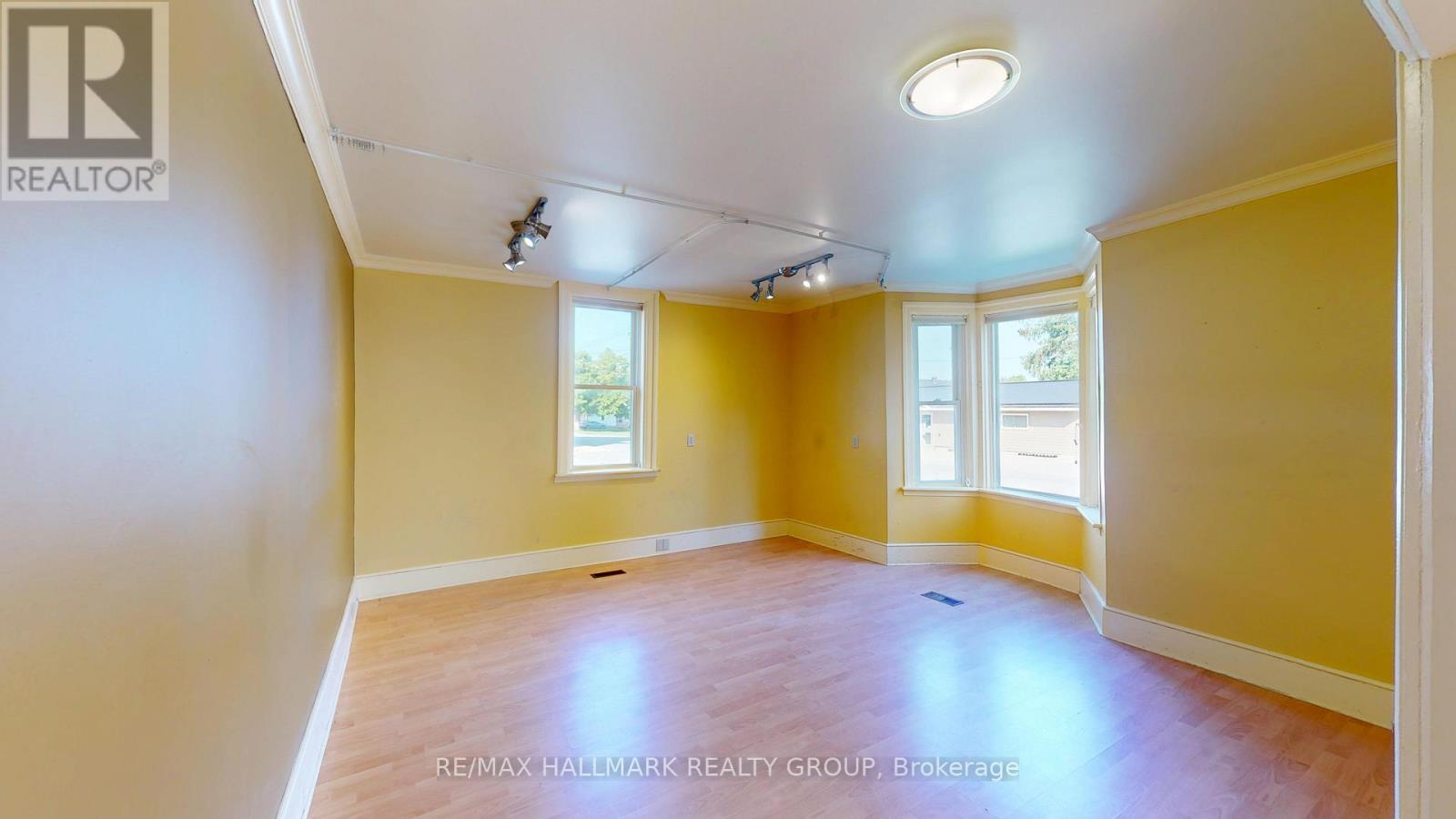10 Wellington Street E, Athens, Ontario  K0E 1B0 - Photo 34 - X12277857