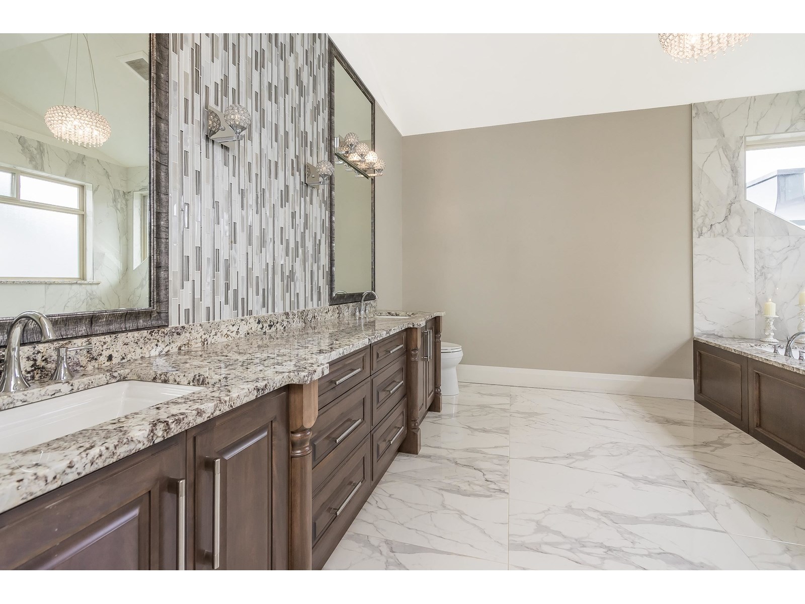 3922 205a Street, Langley, British Columbia  V3A 2A3 - Photo 30 - R3011078