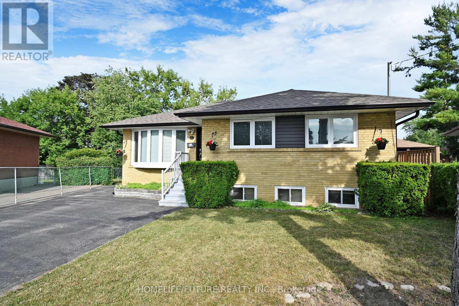 Property at 14 PELMAR PLACE image 3