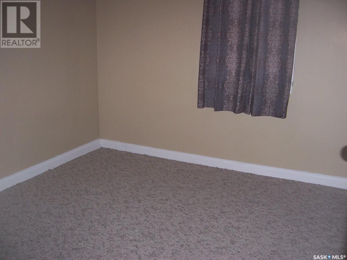 630 5th Avenue E, Prince Albert, Saskatchewan  S6V 2H5 - Photo 10 - SK012332