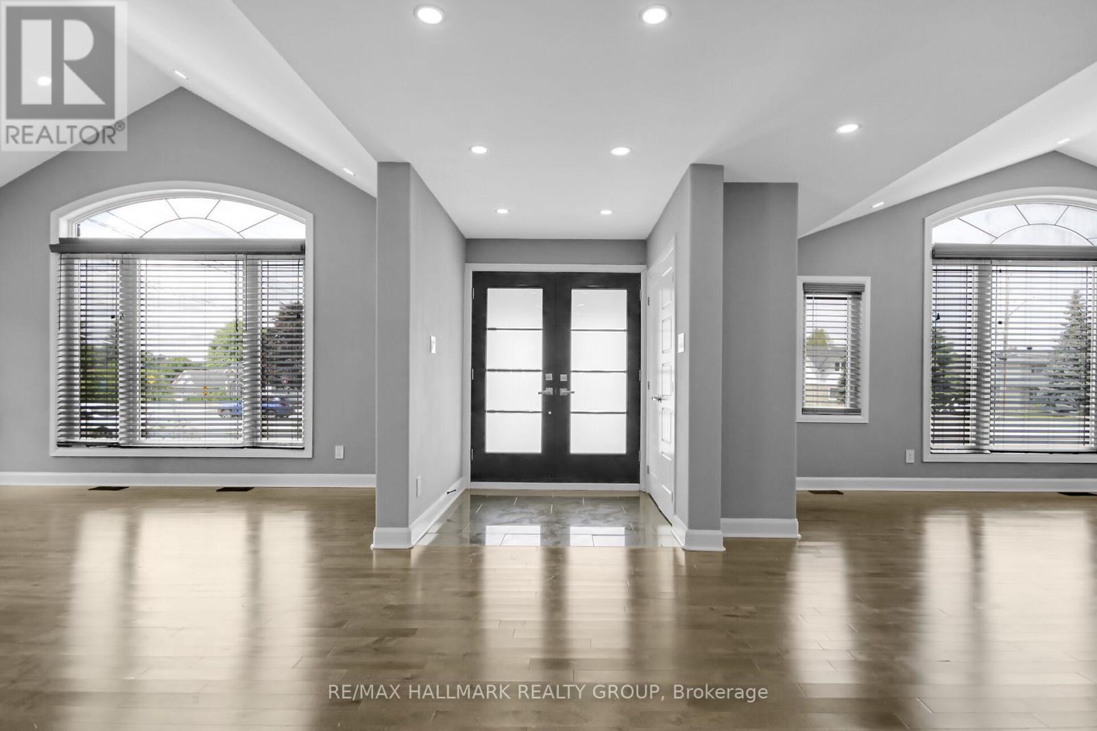 3253 Riverside Drive, Ottawa, Ontario  K1V 8N8 - Photo 6 - X12277895