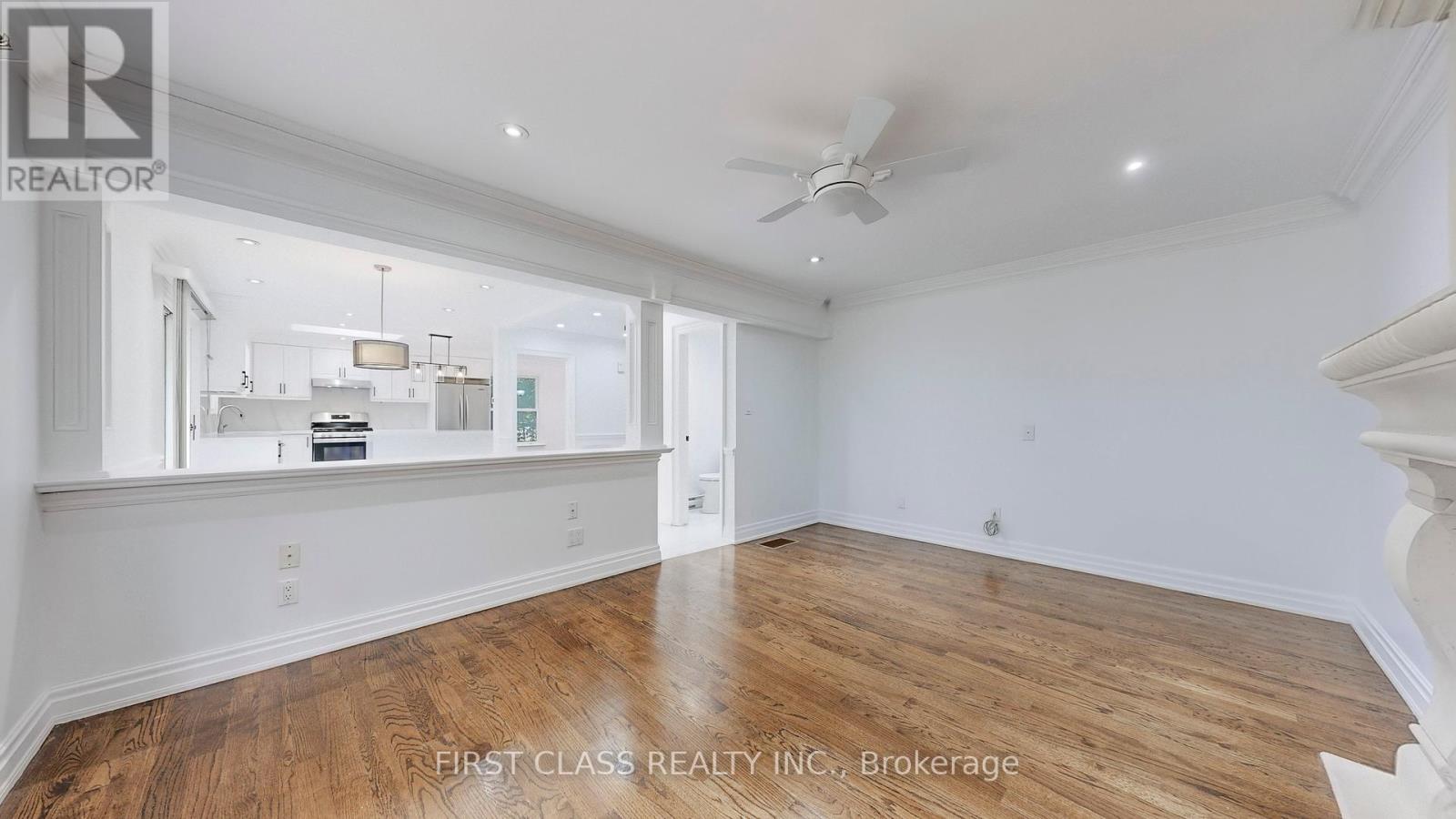 Property at 34 FERRAH STREET image 3