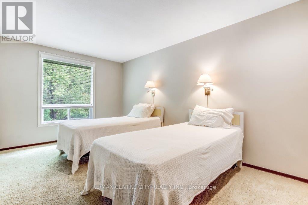769 Berkshire Drive, London South, Ontario  N6J 3S5 - Photo 18 - X12277906