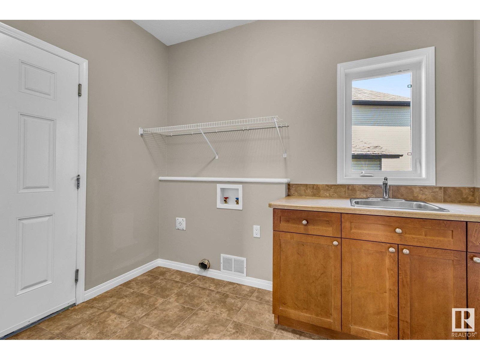 14 Wesleyan Co, Fort Saskatchewan, Alberta  T8L 0C9 - Photo 19 - E4447114