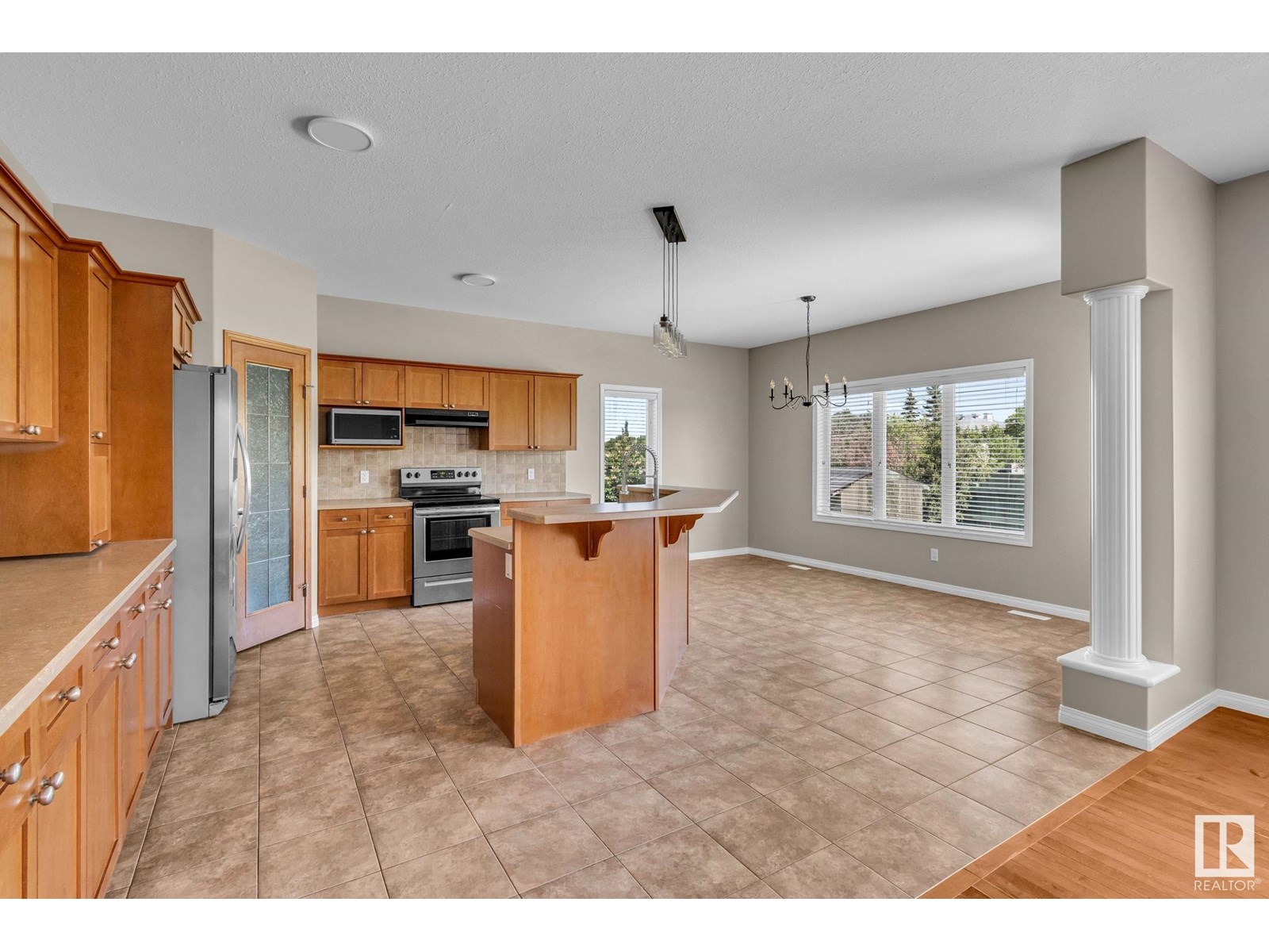 14 Wesleyan Co, Fort Saskatchewan, Alberta  T8L 0C9 - Photo 2 - E4447114