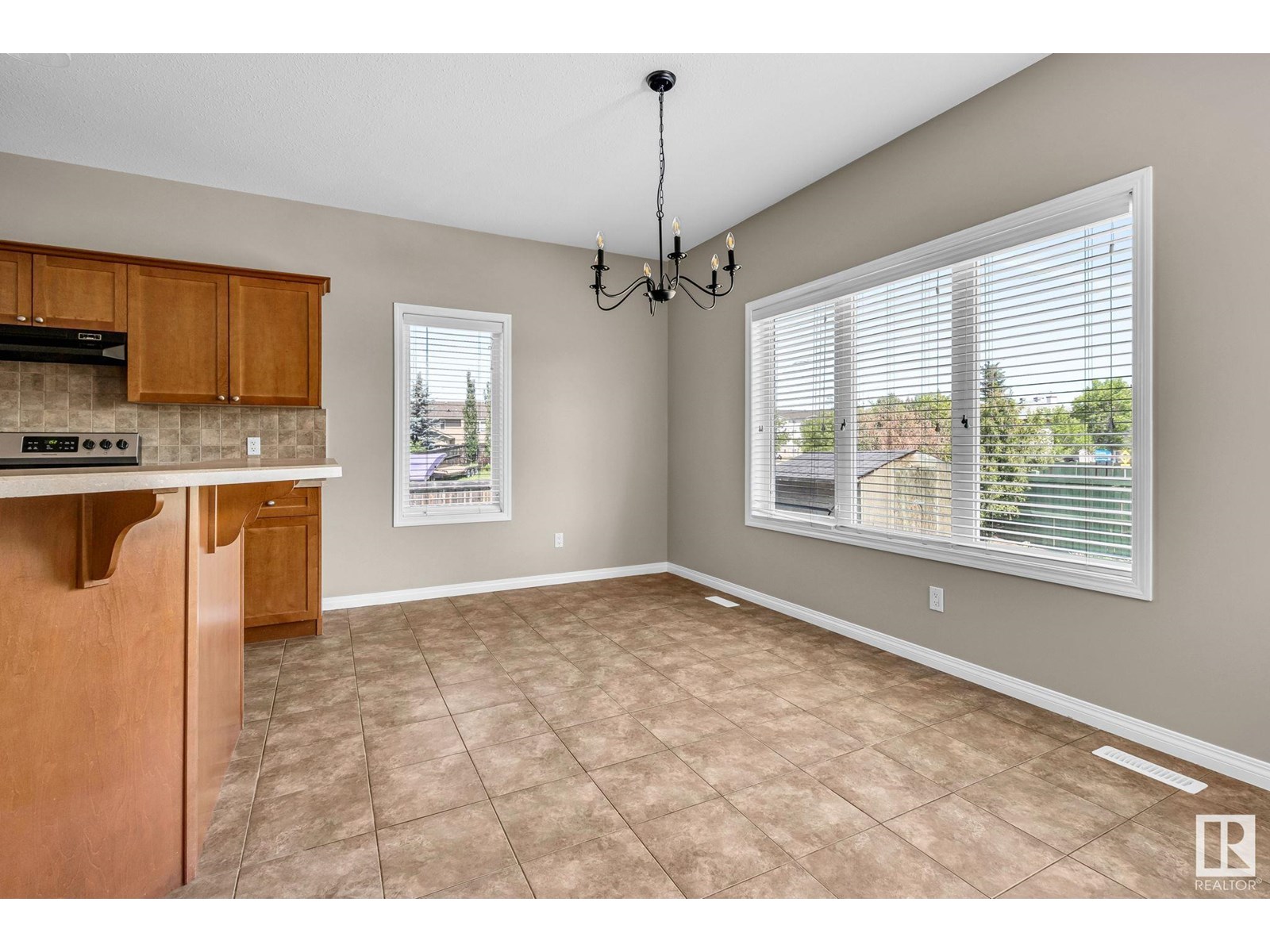 14 Wesleyan Co, Fort Saskatchewan, Alberta  T8L 0C9 - Photo 5 - E4447114