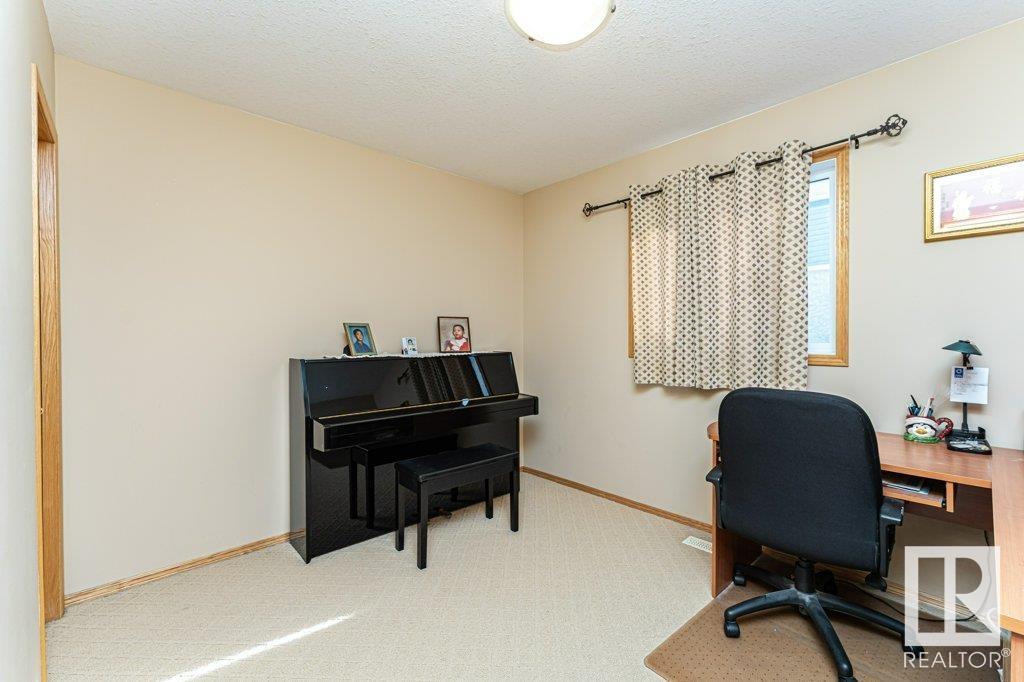 7220 161 Av Nw, Edmonton, Alberta  T5Z 3T1 - Photo 28 - E4447115