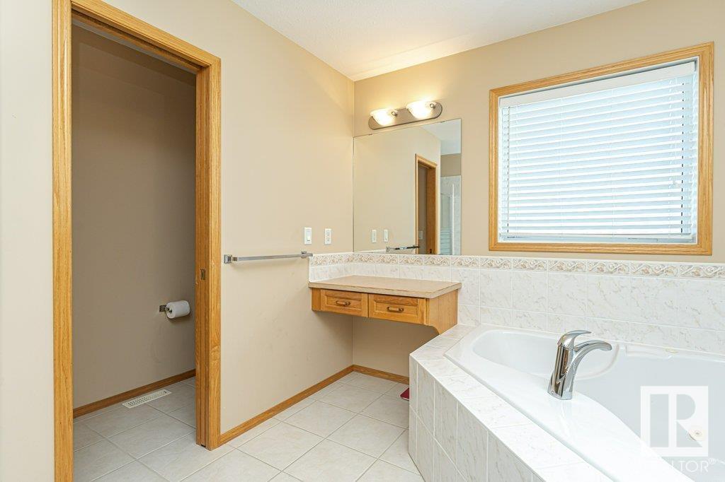7220 161 Av Nw, Edmonton, Alberta  T5Z 3T1 - Photo 43 - E4447115
