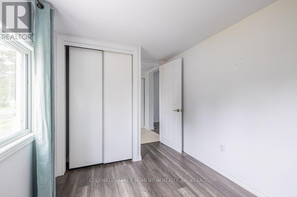 3828 Roxborough Avenue, Fort Erie, Ontario  L0S 1B0 - Photo 8 - X12277931