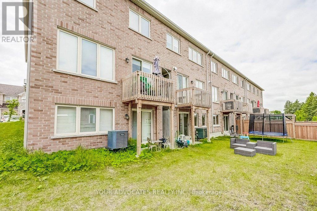 60 Drizzel Crescent, Richmond Hill, Ontario  L4E 1G8 - Photo 25 - N12277904