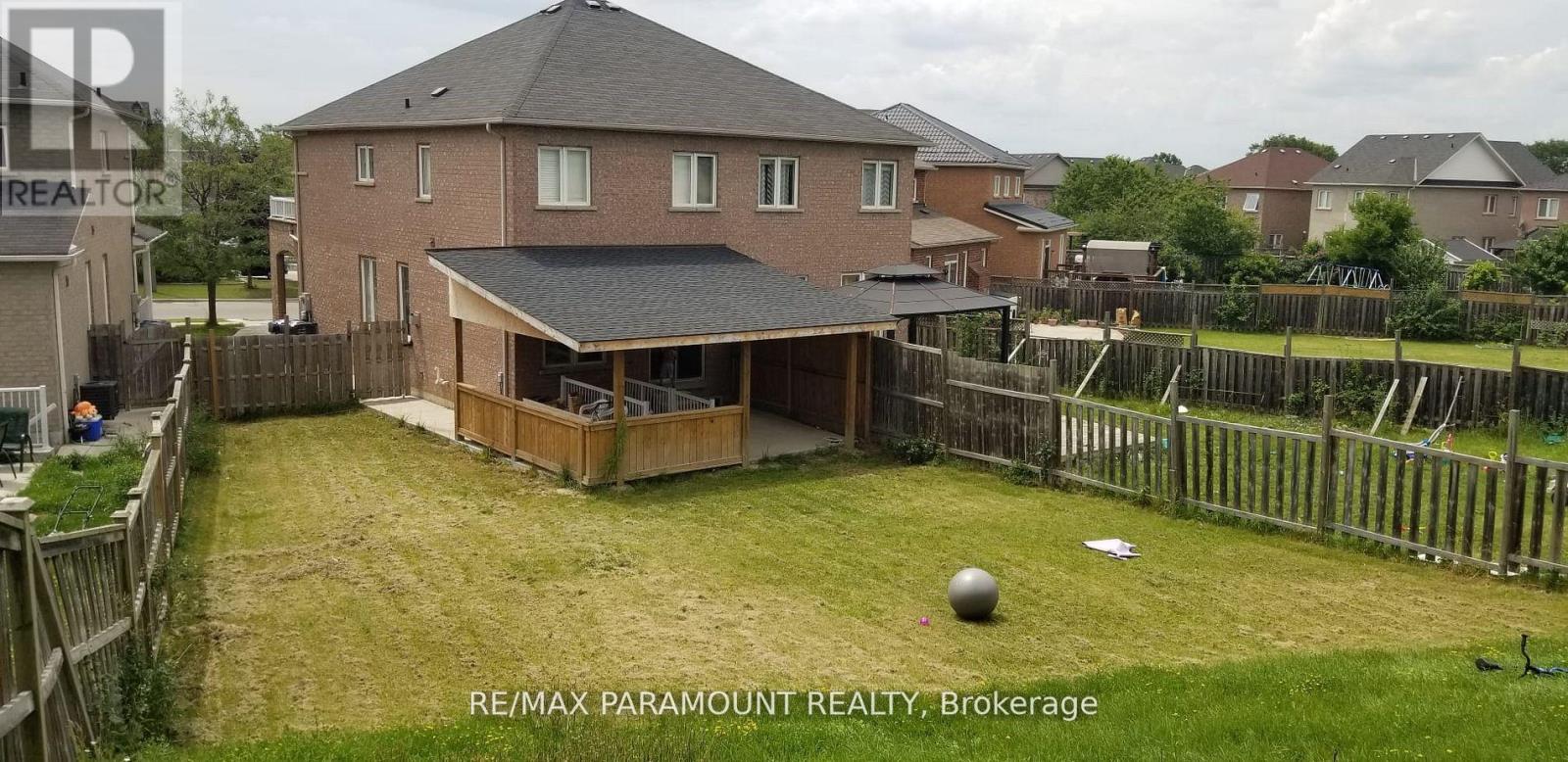 39 Seahorse Avenue, Brampton, Ontario  L6V 4N7 - Photo 13 - W12277918