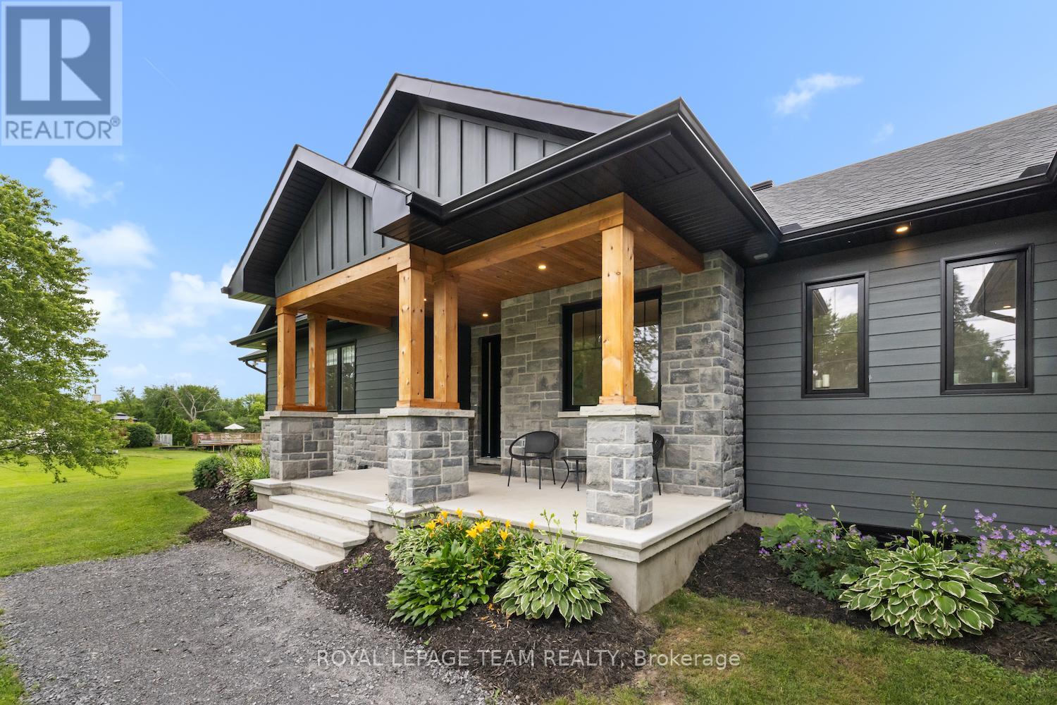 3783 Woodkilton Road, Ottawa, Ontario  K0A 3M0 - Photo 4 - X12277954