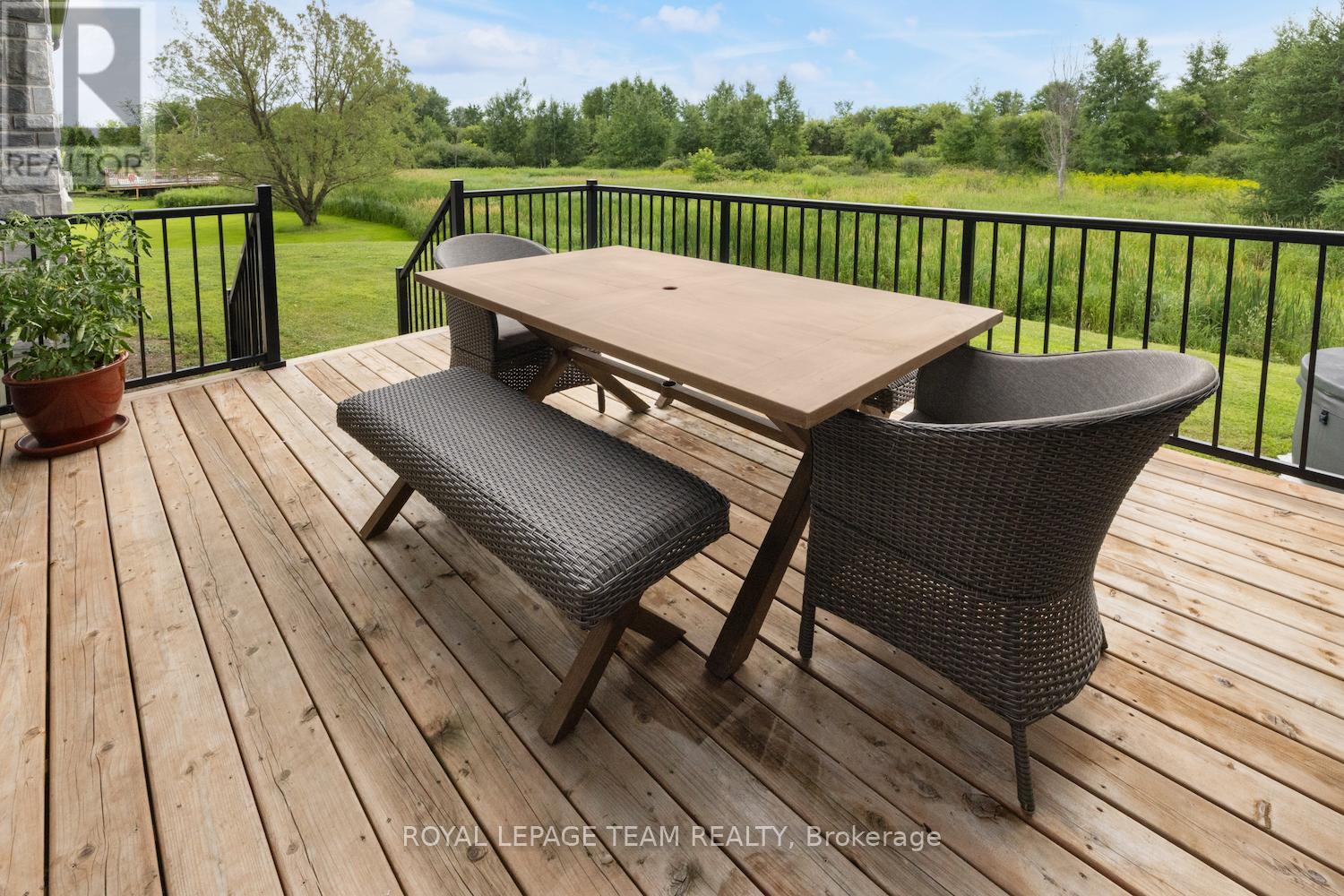 3783 Woodkilton Road, Ottawa, Ontario  K0A 3M0 - Photo 42 - X12277954