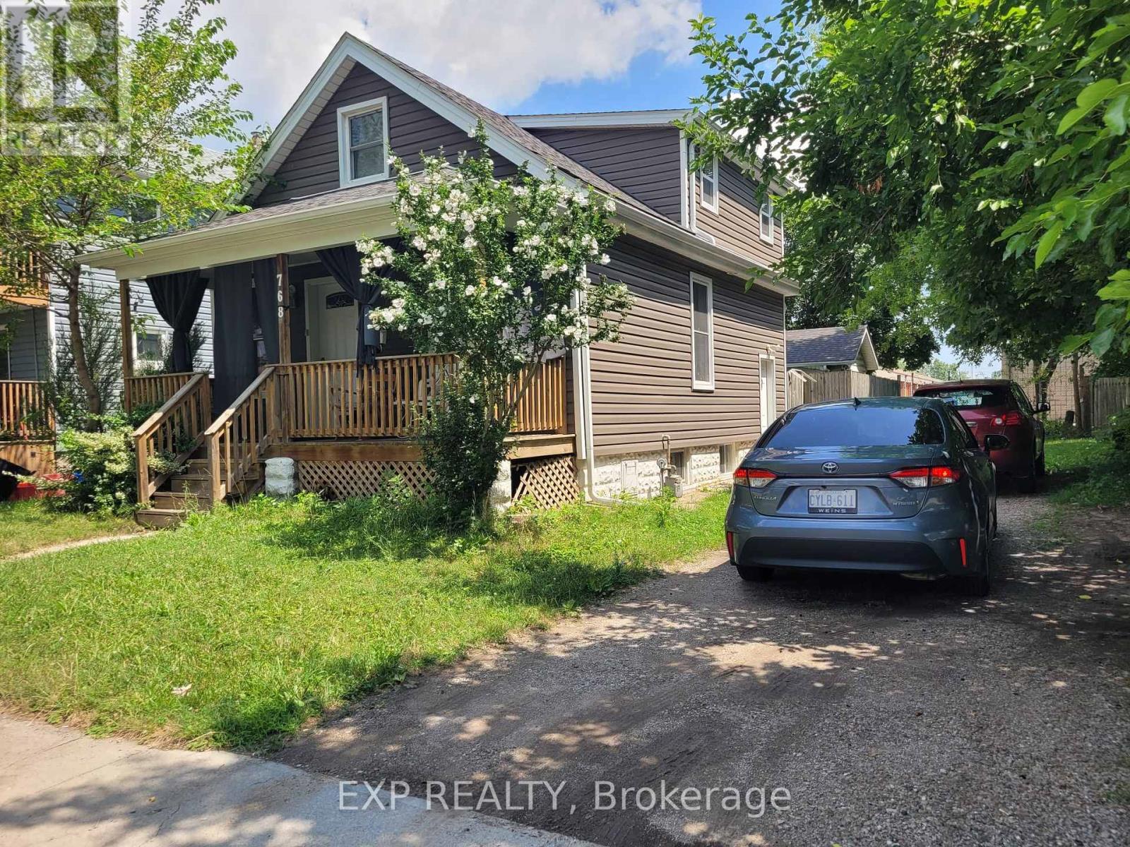 Property at 768 MCKAY AVENUE image 4