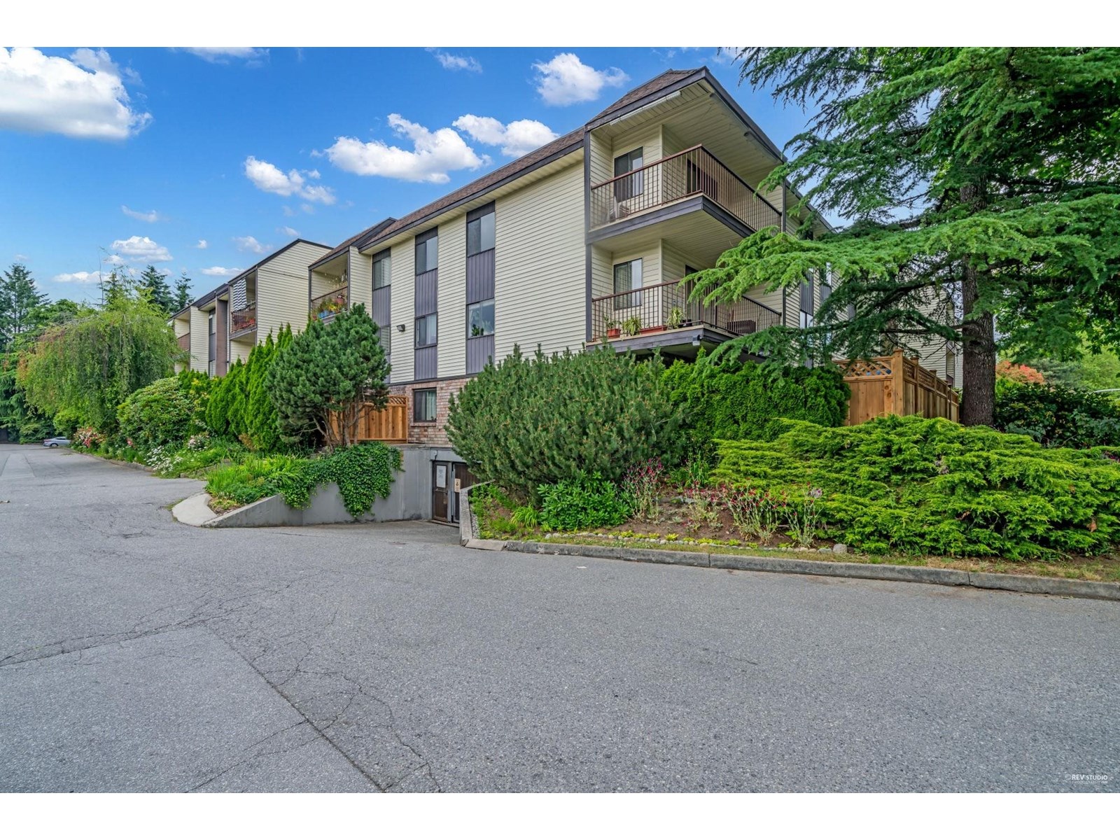 221 13775 74 Avenue, Surrey, British Columbia  V3W 9C5 - Photo 13 - R3024849