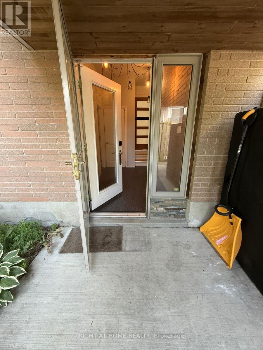 231 Michaelmas Street, London East, Ontario N5Y 1N2 - Photo 2 - X12277958