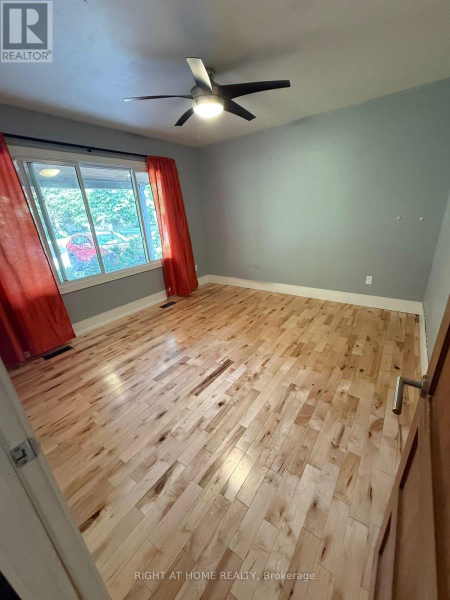 231 Michaelmas Street, London East, Ontario N5Y 1N2 - Photo 22 - X12277958