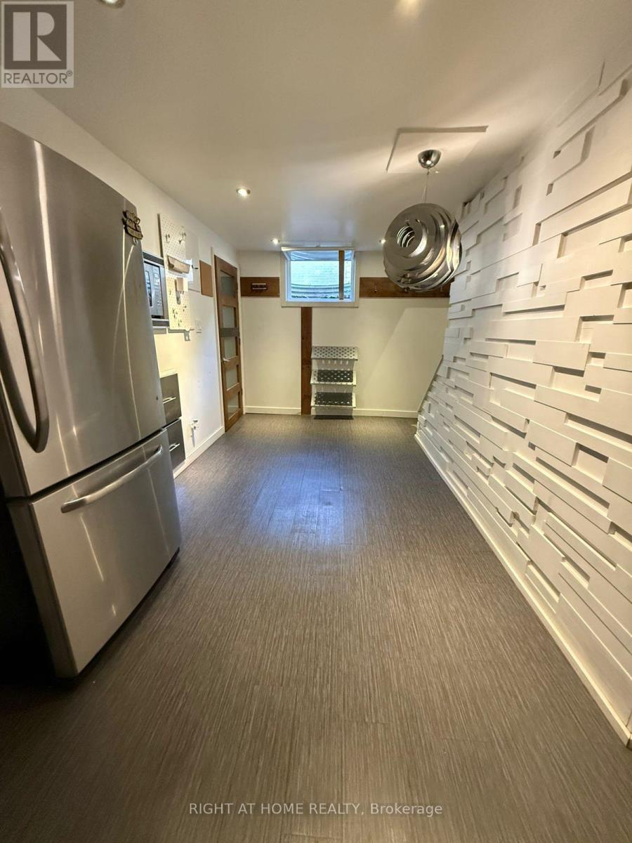 231 Michaelmas Street, London East, Ontario N5Y 1N2 - Photo 27 - X12277958