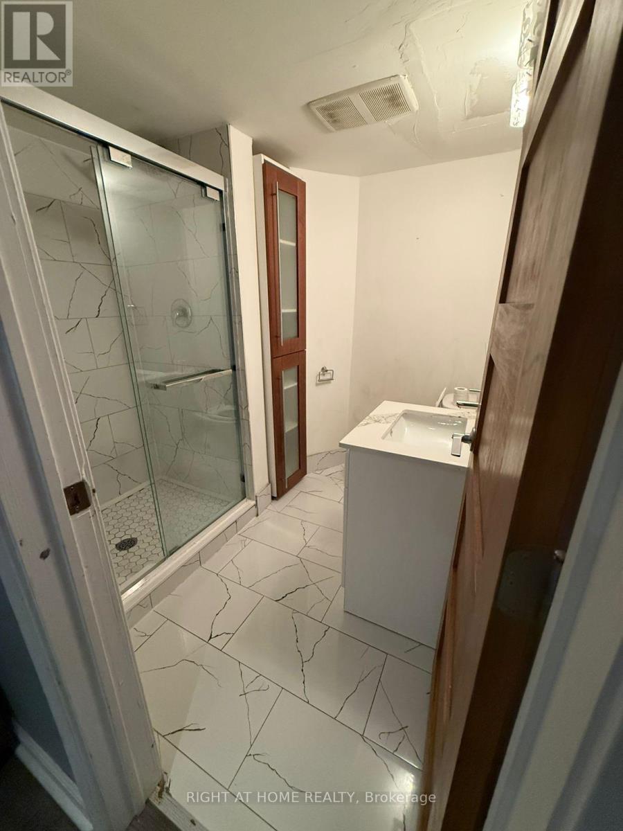 231 Michaelmas Street, London East, Ontario N5Y 1N2 - Photo 28 - X12277958