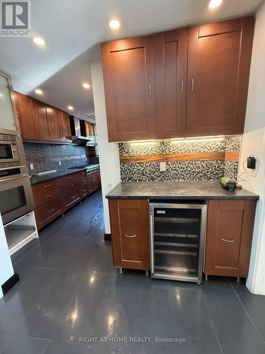 231 Michaelmas Street, London East, Ontario N5Y 1N2 - Photo 8 - X12277958