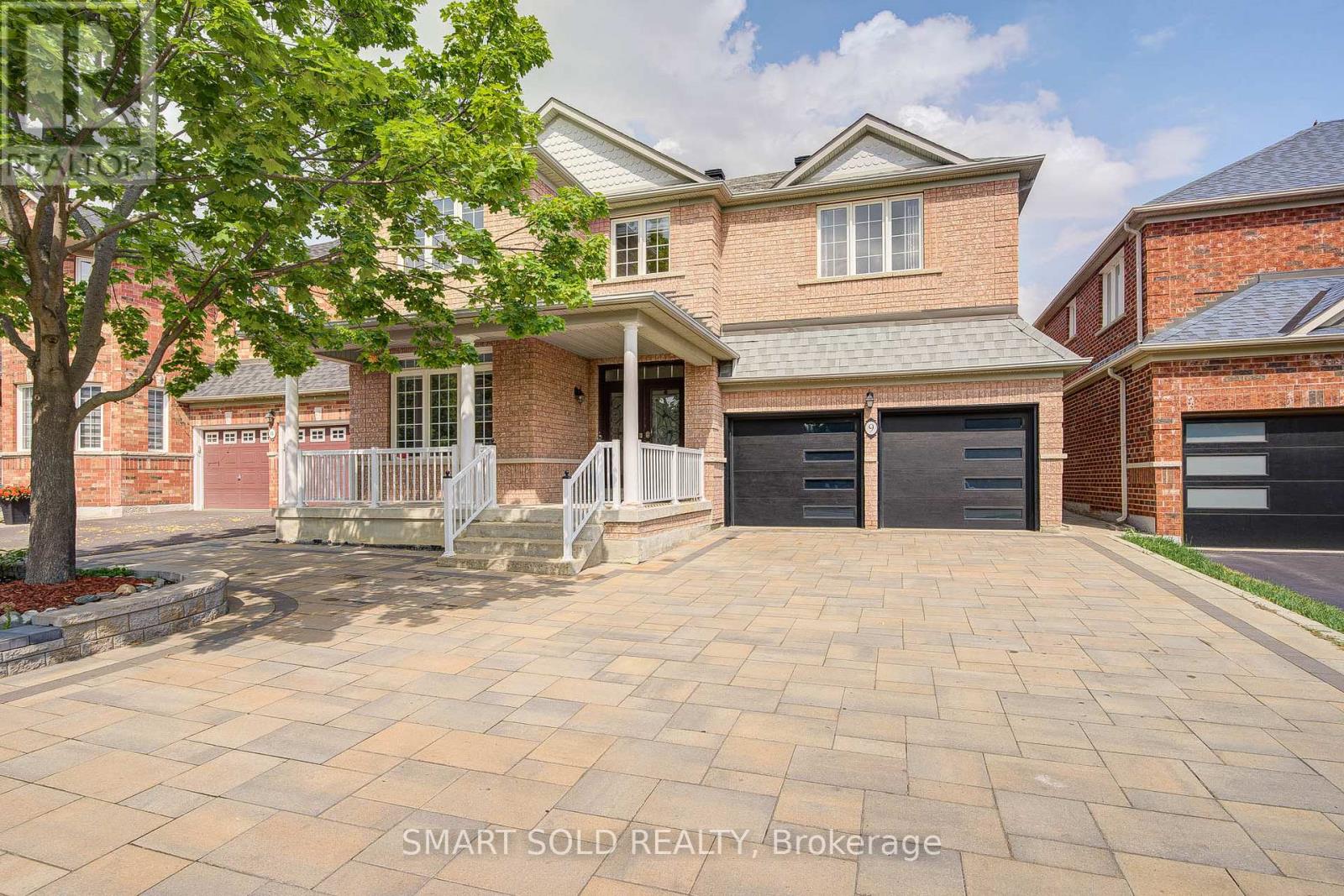 Property at 9 CASA NOVA DRIVE image 1
