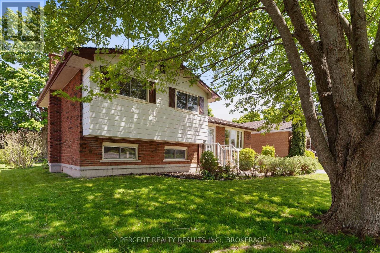 418 Knightsbridge Road, Kingston, Ontario  K7M 5S7 - Photo 1 - X12277999