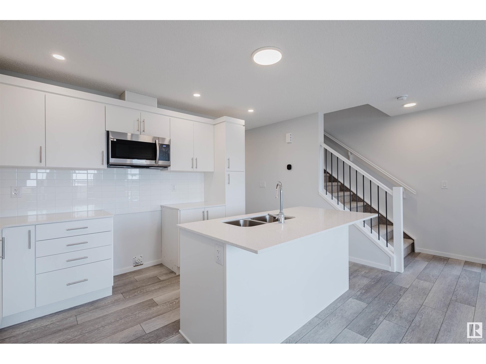 Property at 1026 Hearthstone BV image 5