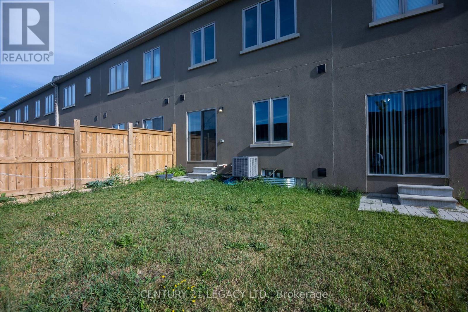 99 Bilanski Farm Road, Brantford, Ontario  N3S 0J4 - Photo 7 - X12277993