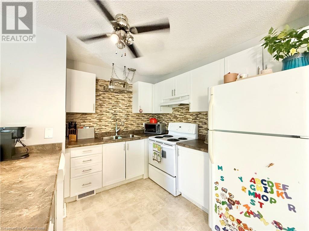 1220 Thorpe Road Unit# 214, Burlington, Ontario  L7S 2H5 - Photo 13 - 40750333