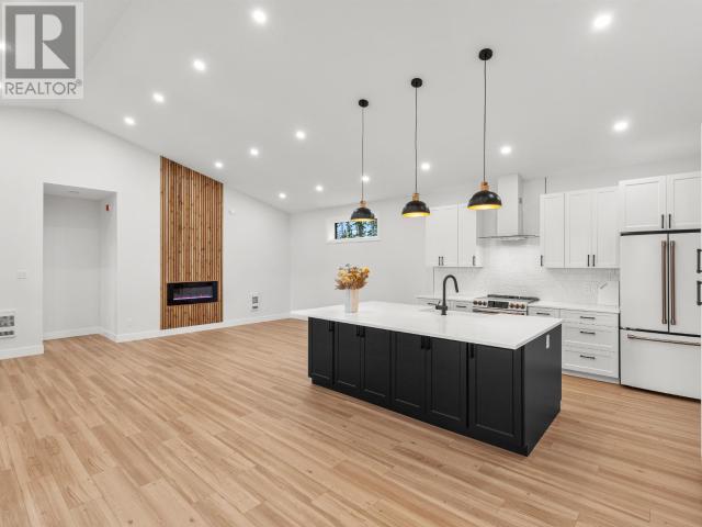 Property at 19 RELIANCE STREET image 4