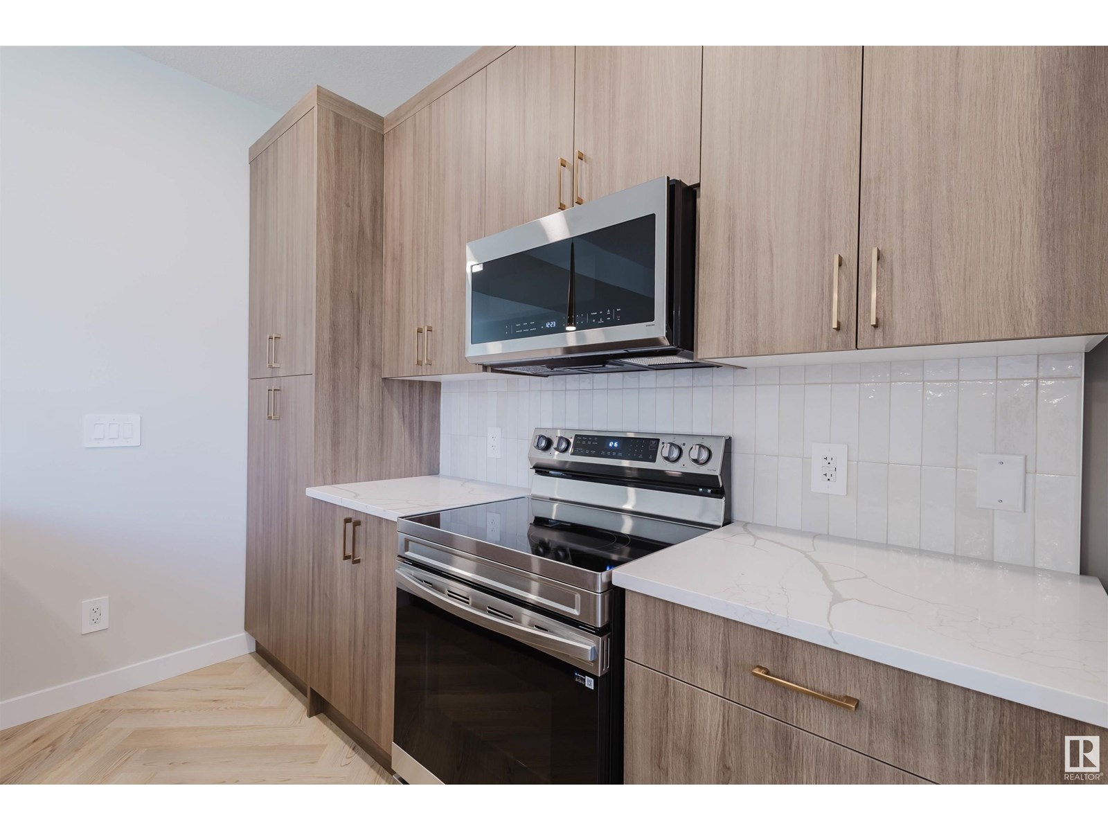 Property at 2146 Crossbill LN NW image 5