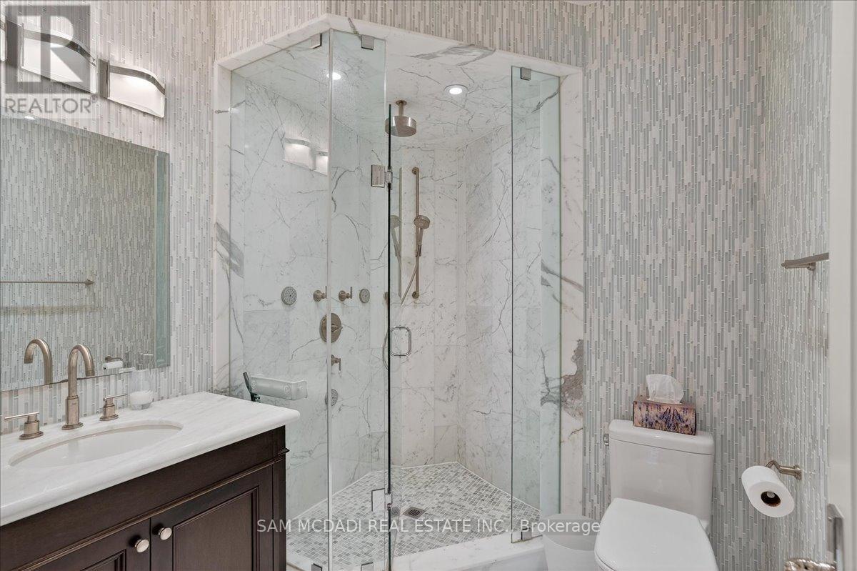 432 Bob-O-Link Road, Mississauga (Clarkson), Ontario  L5J 2P2 - Photo 36 - W12278021