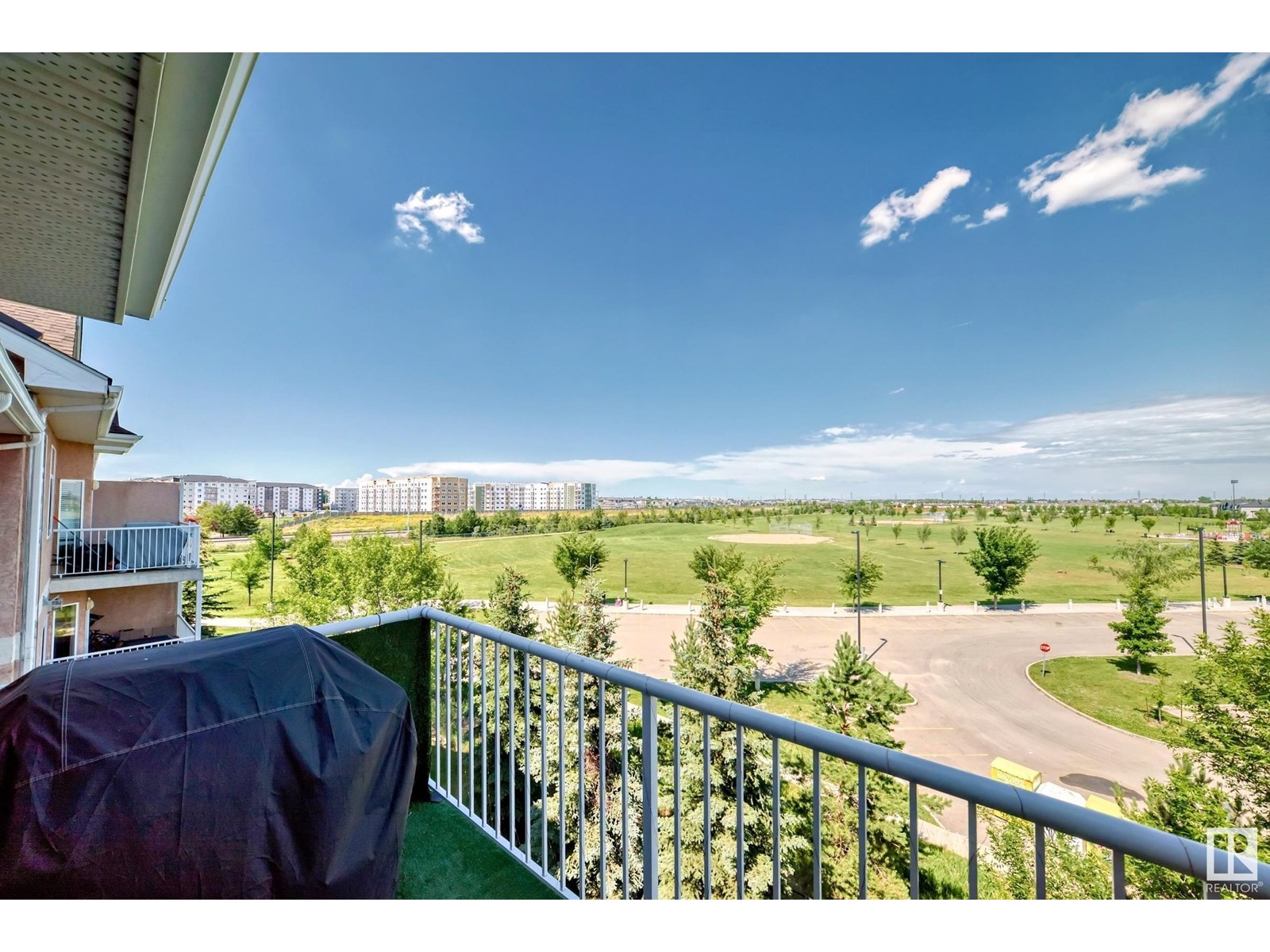 Property at #412 4312 139 AV NW image 3