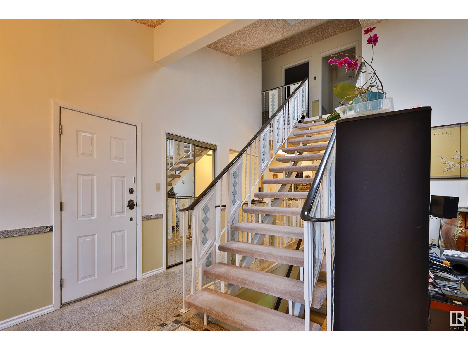 Property at 15808 100 ST NW image 4