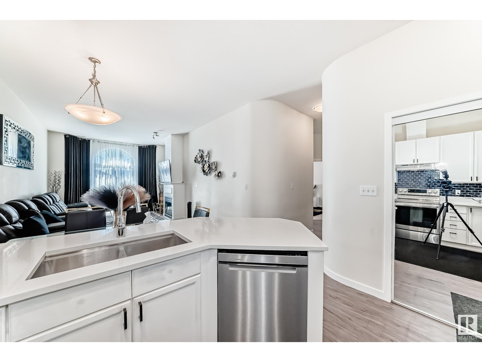 #424 4312 139 Av Nw, Edmonton, Alberta  T5Y 3J4 - Photo 7 - E4445417