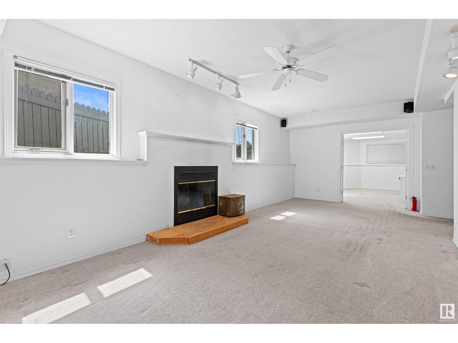 1926 36 St Nw, Edmonton, Alberta  T6L 3G5 - Photo 44 - E4447144