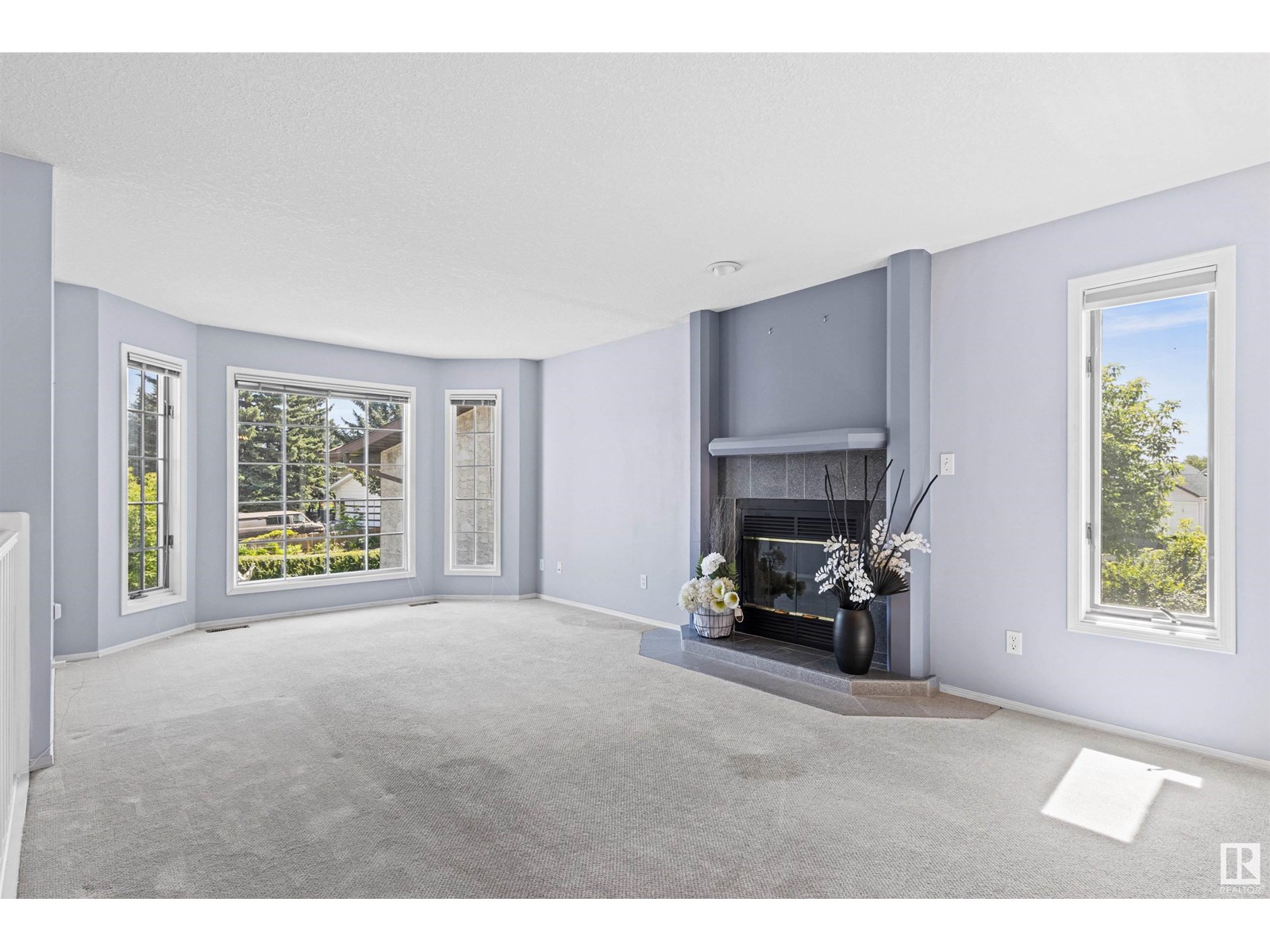 1926 36 St Nw, Edmonton, Alberta  T6L 3G5 - Photo 9 - E4447144
