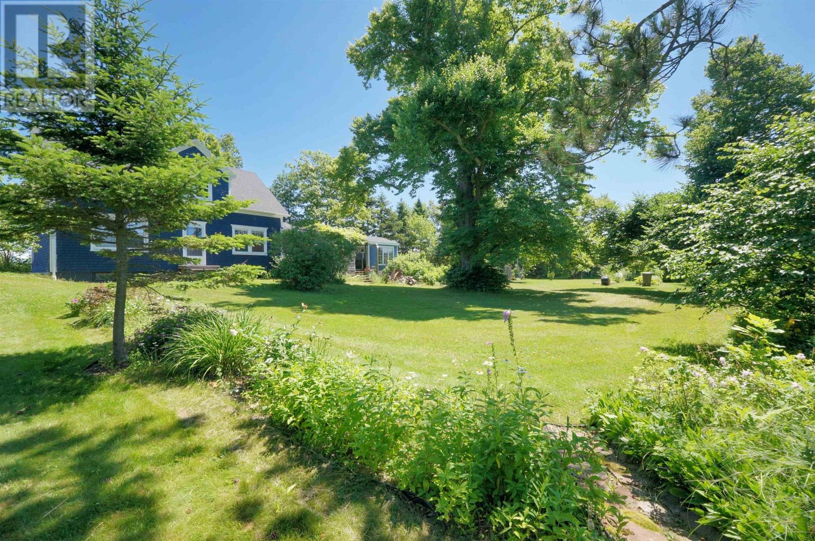 505 Main Street, Cornwall, Prince Edward Island  C0A 1H0 - Photo 6 - 202510734